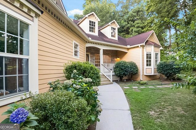 115 Hunters Place