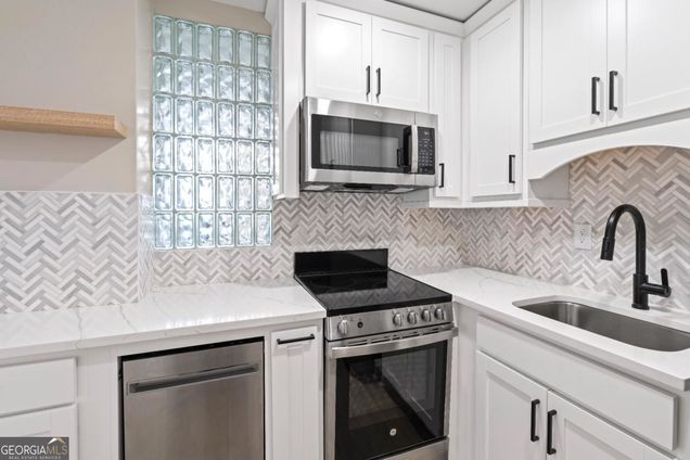 30 5th Street NE Unit 805 Atlanta, GA Condo Active - Photo 1 of 28. Opens carousel modal