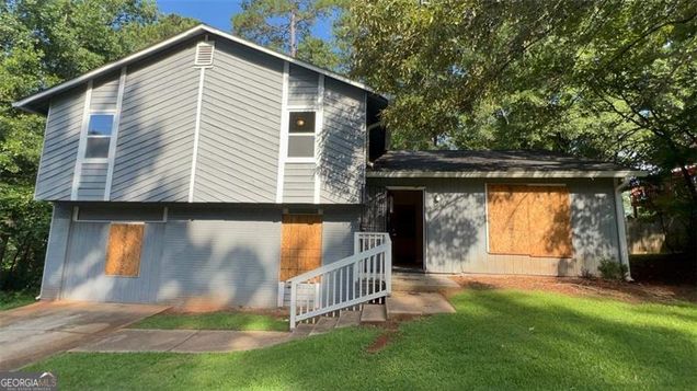 3766 Chimney Ridge Court Ellenwood, GA House Active - Photo 1 of 9. Opens carousel modal