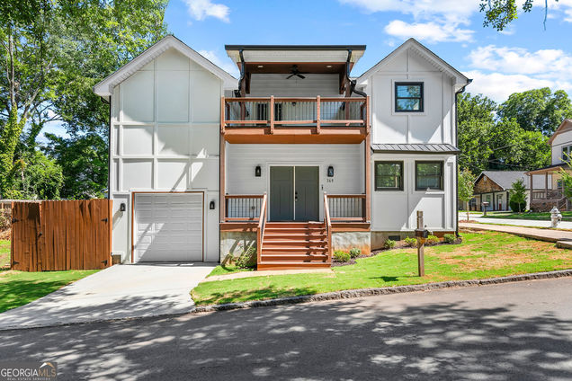 369 Delevan Street SW