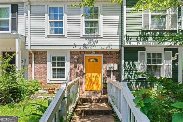 847 Regal Path Lane