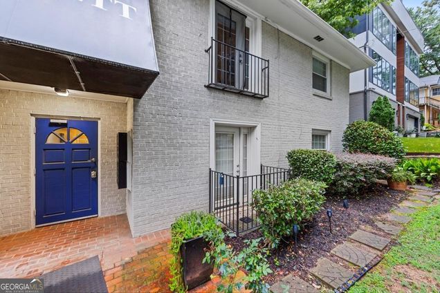 799 Barnett Street NE Unit 1