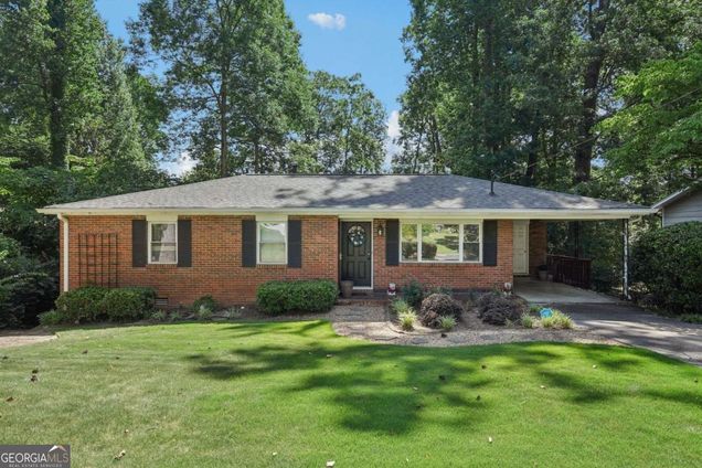 2331 Cortez Way NE