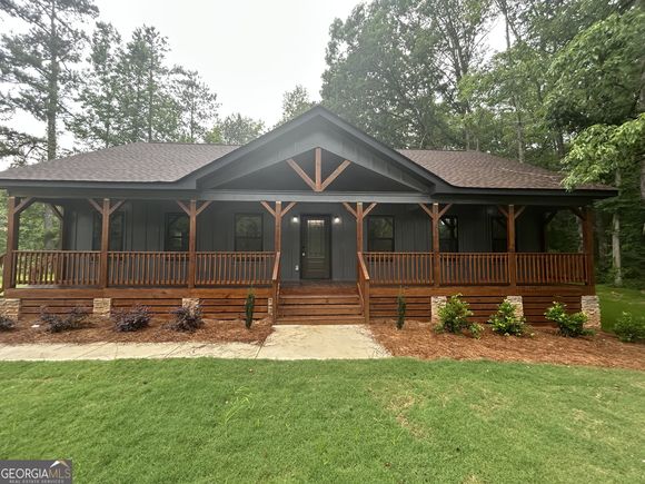 197 Centerpoint Road Bremen, GA House Active - Photo 1 of 1. Opens carousel modal