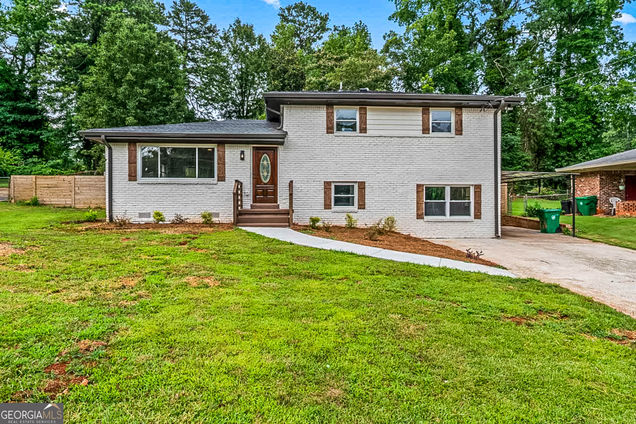 3626 Hillsborough Ln Decatur, GA House Active - Photo 1 of 37. Opens carousel modal