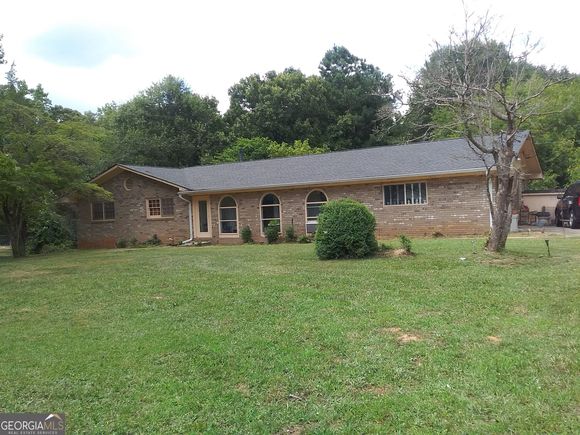 6505 Cherie Lane South Fulton, GA House Active - Photo 1 of 5. Opens carousel modal