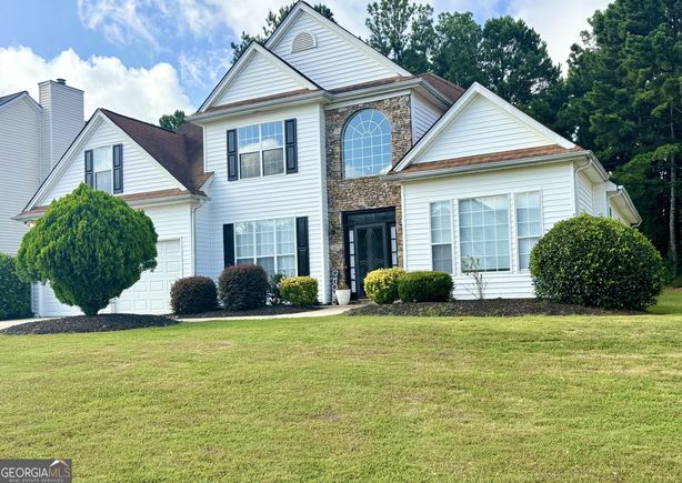 175 Glenleigh Walk Fayetteville, GA House Active - Photo 1 of 3. Opens carousel modal