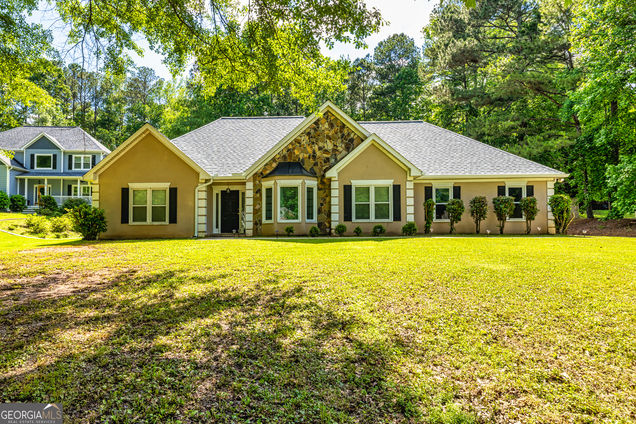 17 Alexandria Circle Newnan, GA House Active - Photo 1 of 32. Opens carousel modal