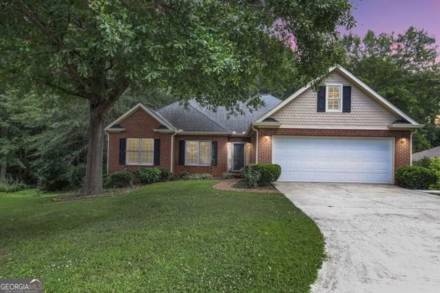 116 Manor Way