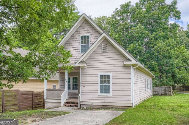 2001 Chicago Avenue NW Atlanta, GA House Active - Photo 1 of 28. Opens carousel modal