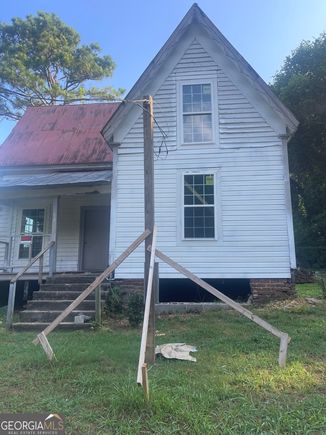 22 River Street SW Cave Spring, GA House Active - Photo 1 of 10. Opens carousel modal