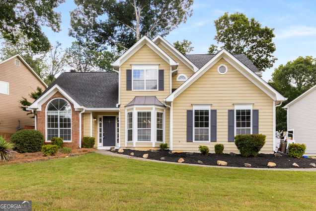1912 Wynhurst Crossing Stone Mountain, GA House Active - Photo 1 of 35. Opens carousel modal