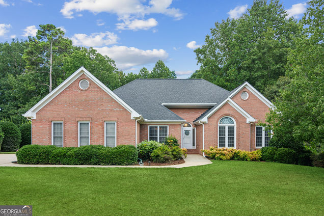 6365 Chestnut Pkwy
