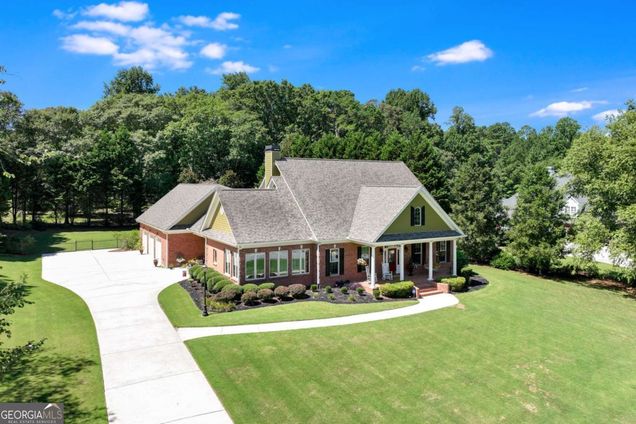 1885 Silver Oak Drive