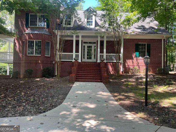 1001 Peachtree Court