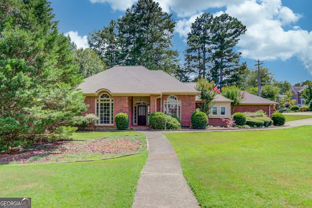 5270 Skidaway Drive
