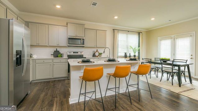 4803 Guava Trace