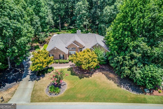 735 Gold Crest Drive