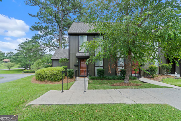 779 Willow Creek Drive