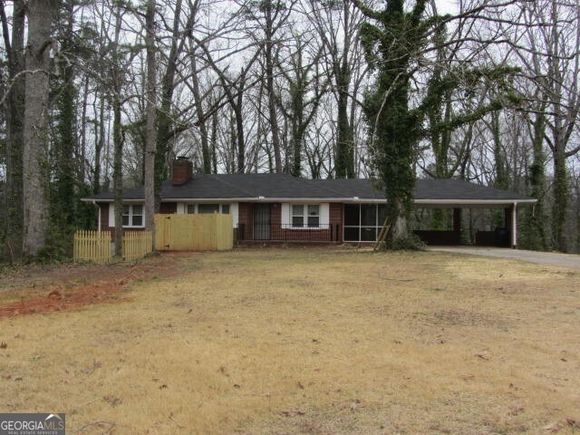 2059 Honeysuckle Lane SW