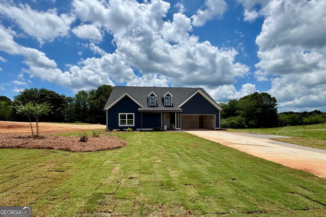 36 Creek Stone Drive Unit 3 Hartwell, GA House Active - Photo 1 of 3. Opens carousel modal