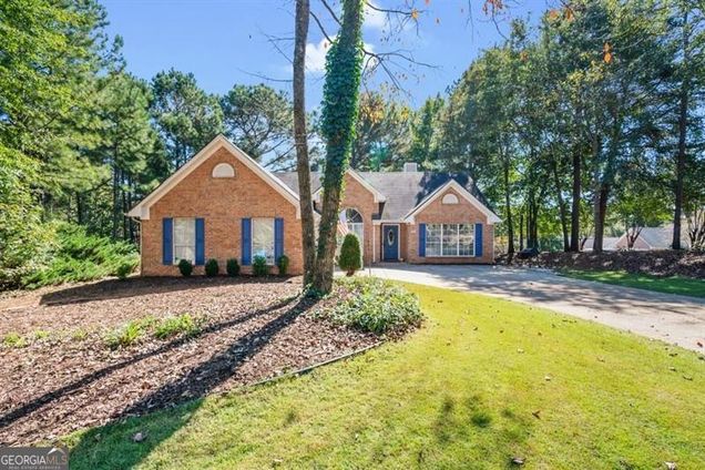 5904 Clipper Bay Flowery Branch, GA House Active - Photo 1 of 1. Opens carousel modal