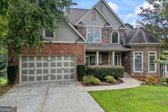 1030 Silver Thorne Drive