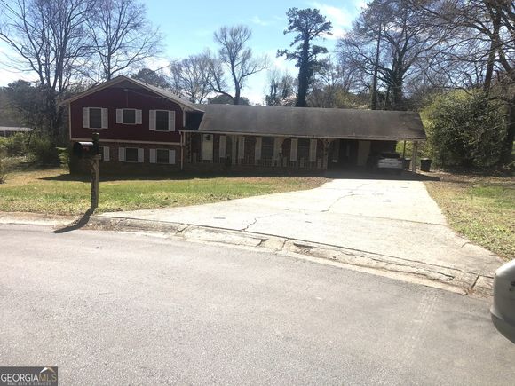 6155 Navaho Trail Morrow, GA House Active - Photo 1 of 1. Opens carousel modal