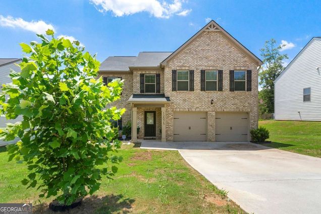 12075 Haley Lane Hampton, GA House Active - Photo 1 of 25. Opens carousel modal