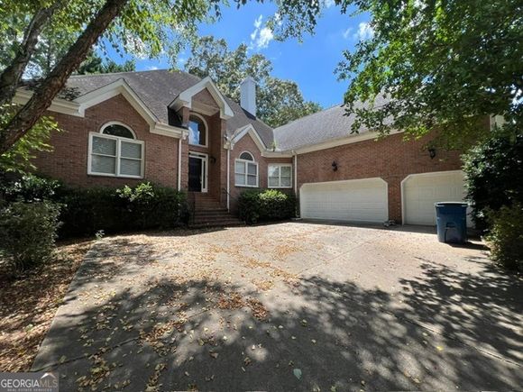 2301 Castlemaine Drive Duluth, GA House Active - Photo 1 of 81. Opens carousel modal