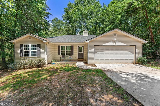 74 Key Largo Lavonia, GA House Active - Photo 1 of 22. Opens carousel modal