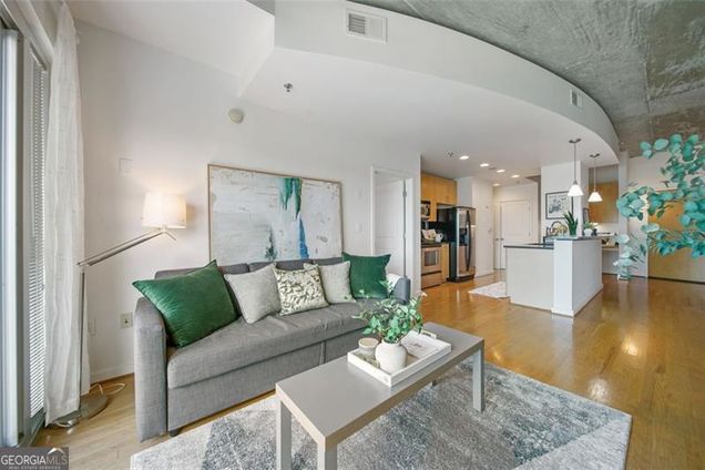 250 Pharr Unit 412 Atlanta, GA Condo Active - Photo 1 of 54. Opens carousel modal
