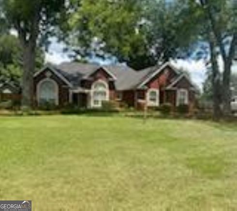 313 Victoria Circle Warner Robins, GA House Active - Photo 1 of 23. Opens carousel modal