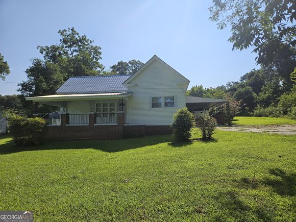117 Cason Road Cedartown, GA House Active - Photo 1 of 9. Opens carousel modal