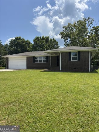 300 Deloris Drive