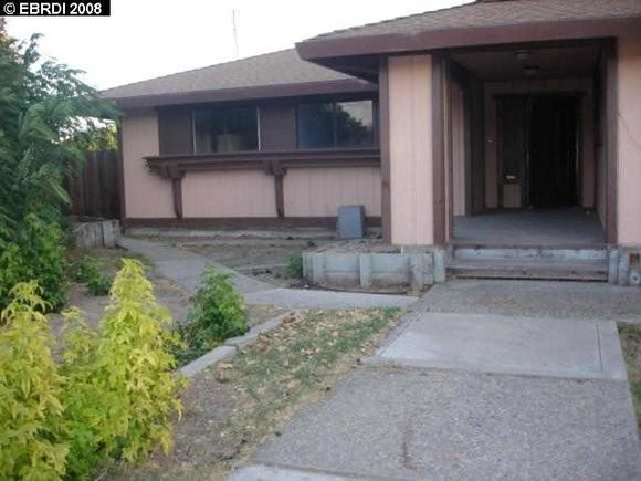 2406 Cambridge Turlock, CA House Sold - Photo 1 of 4. Opens carousel modal