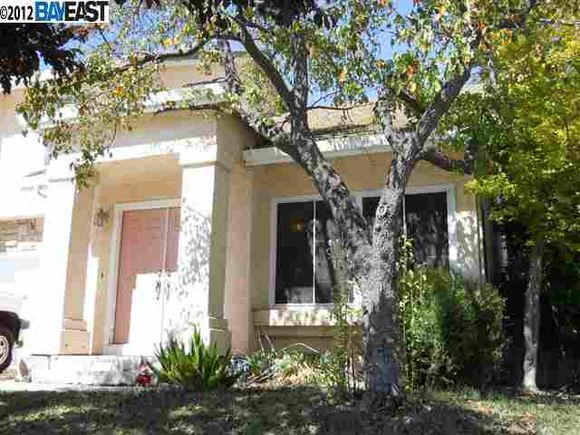 461 Leamon Street Tracy, CA House Sold - Photo 1 of 11. Opens carousel modal