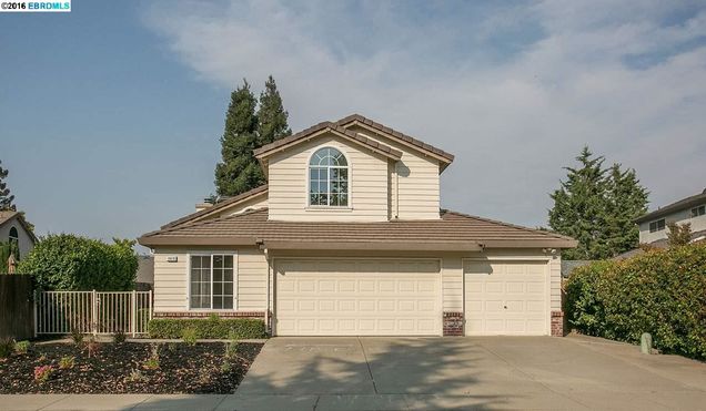 8919 Mandalay Way Elk Grove, CA House Sold - Photo 1 of 18. Opens carousel modal