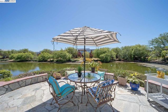 24 Parodi Ct Alameda, CA House Sold - Photo 1 of 25. Opens carousel modal