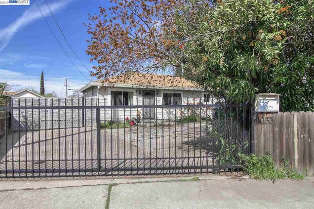 1033 Silvano St Sacramento, CA House Sold - Photo 1 of 33. Opens carousel modal