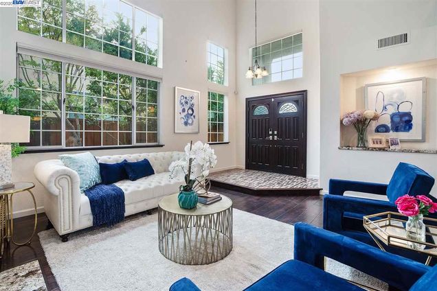 26 Lagorio Ct Alameda, CA House Sold - Photo 1 of 37. Opens carousel modal
