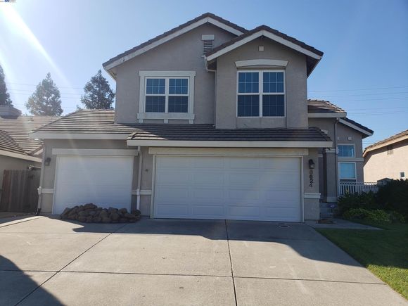 8624 Edgeware Way Elk Grove, CA House Sold - Photo 1 of 40. Opens carousel modal