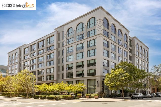 311 2nd St Unit 616 Oakland, CA Condo Sold - Photo 1 of 45. Opens carousel modal