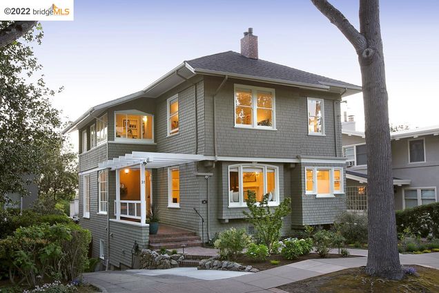 31 Monte Avenue Piedmont, CA House Sold - Photo 1 of 60. Opens carousel modal