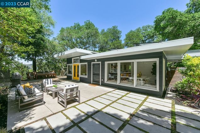 5 Bonita Ln Orinda, CA House Sold - Photo 1 of 32. Opens carousel modal