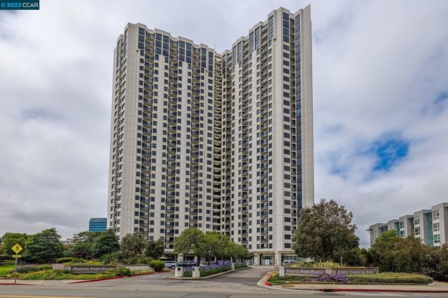 6363 Christie Ave Unit 2805 Emeryville, CA Condo Sold - Photo 1 of 29. Opens carousel modal