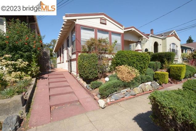 2414 Edwards St Berkeley, CA House Sold - Photo 1 of 59. Opens carousel modal