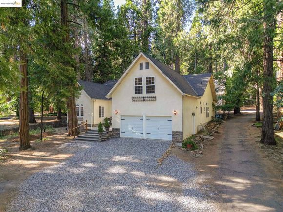2802 Pine Drive Lot 2