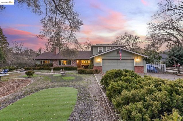 19910 Corte Primero Sonora, CA House Active - Photo 1 of 45. Opens carousel modal