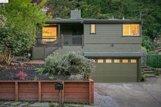 2729 Monterey Blvd Oakland, CA House Sold - Photo 1 of 1. Opens carousel modal